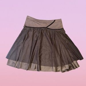 Vintage By Debra 90/Y2K skirt. Mesh layer over top with velvet detailing